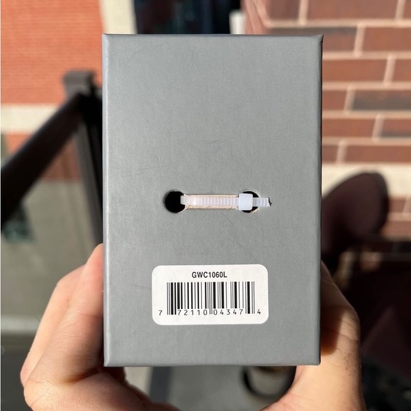 TCK Gold Watch - Picture 12 of 12